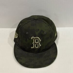 New Era 59FIFTY Boston Red Sox Camo Fitted Hat Size 6 7/8